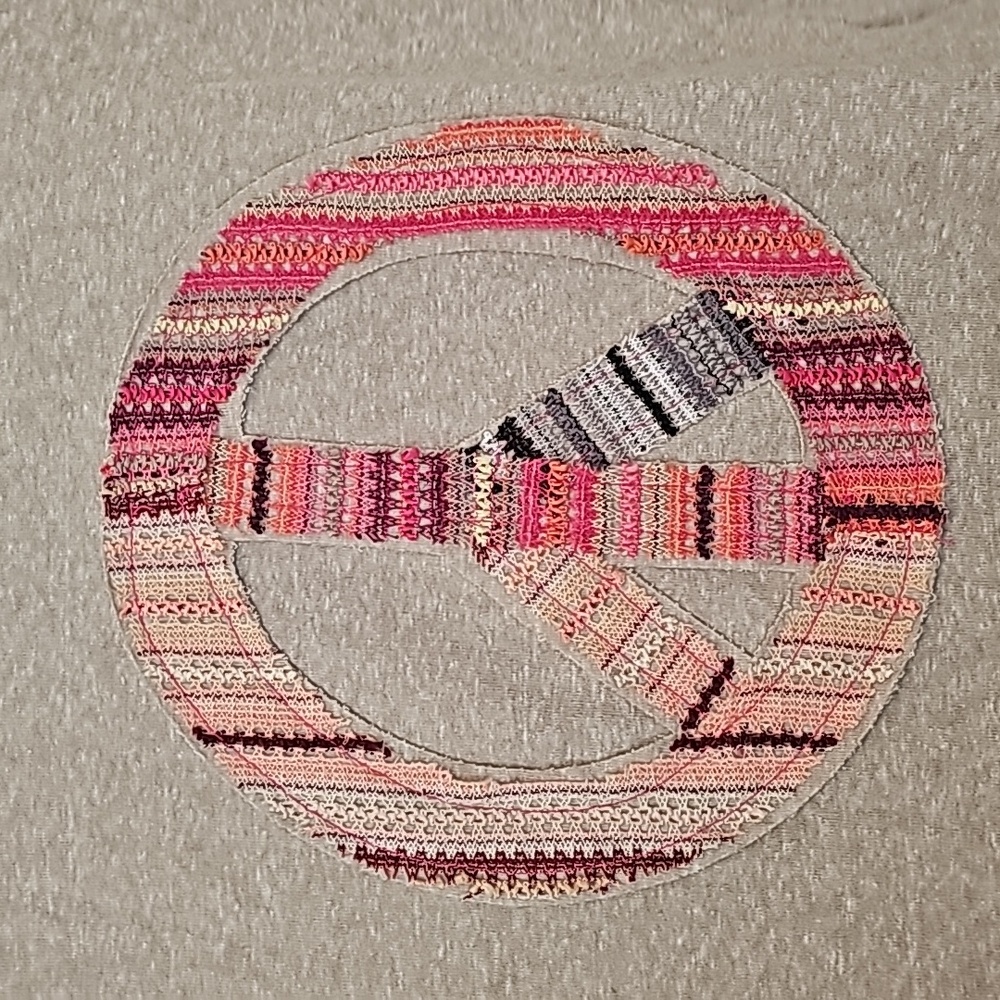 NWT Three Bird Nest Easel Peace of Mind crochet embroidered half-length sleeves - Picture 14 of 17